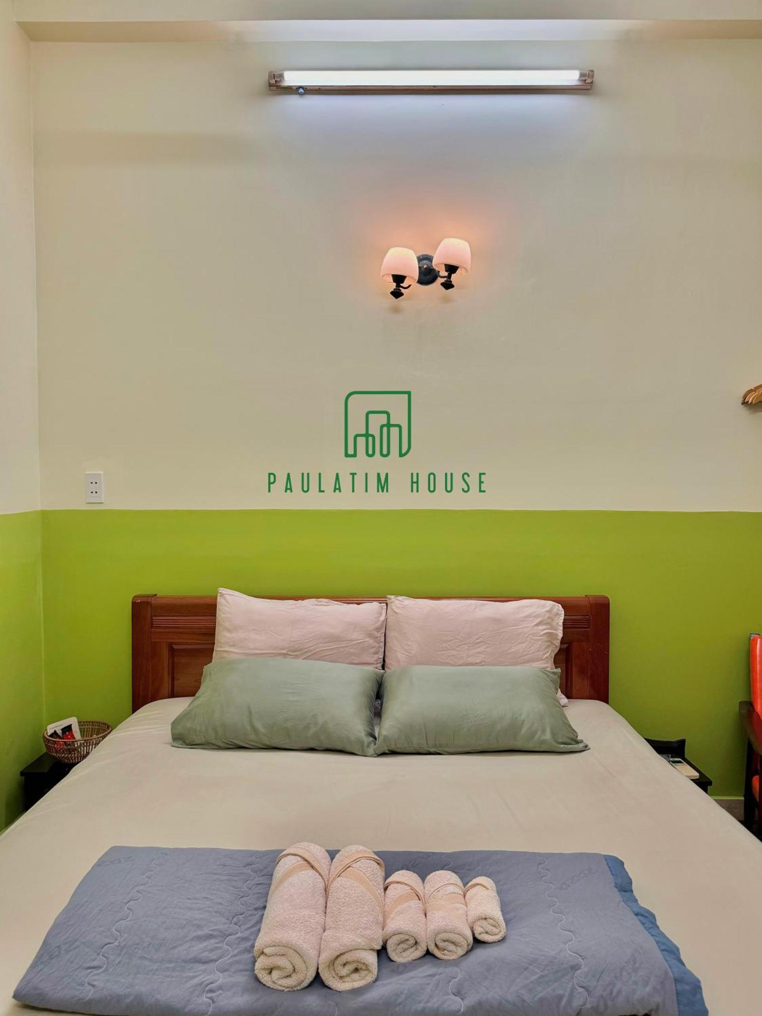 Paulatim House Saigon Hotel Ho Chi Minh City Exterior photo