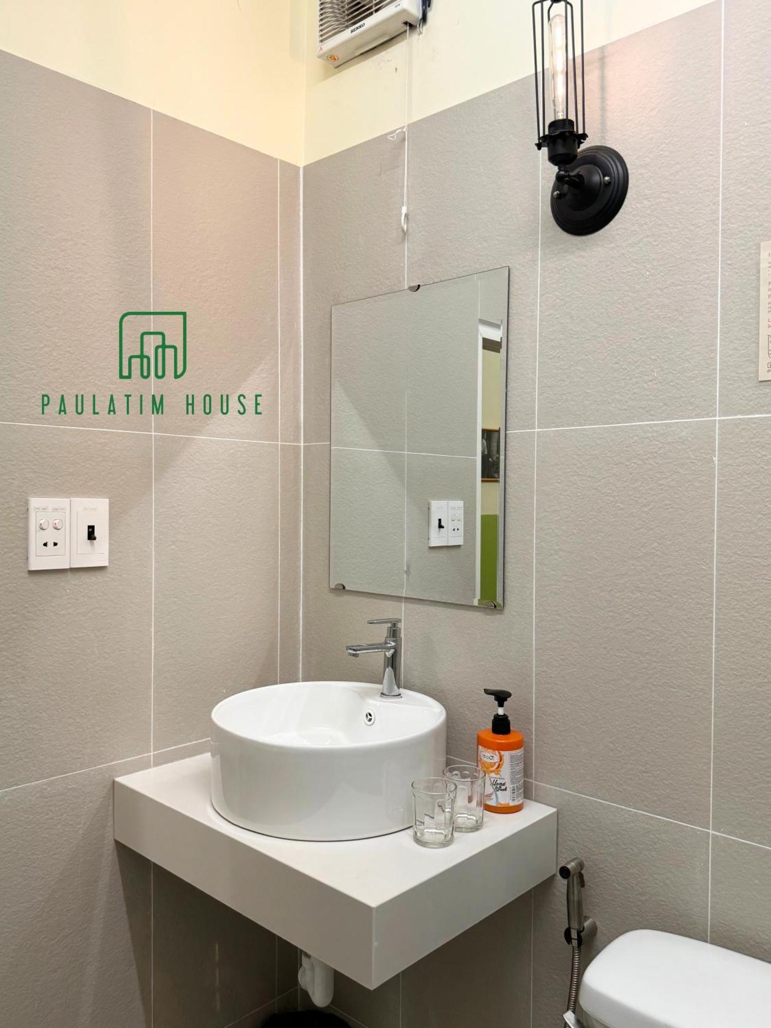 Paulatim House Saigon Hotel Ho Chi Minh City Exterior photo